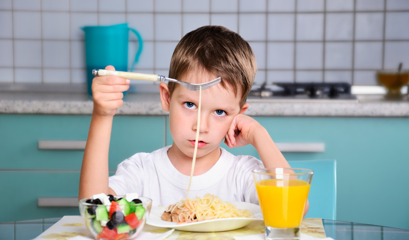geest toevoegen Gedachte Help, mijn kind wil niet eten! 11 tips om dit te veranderen - AllinMam.com