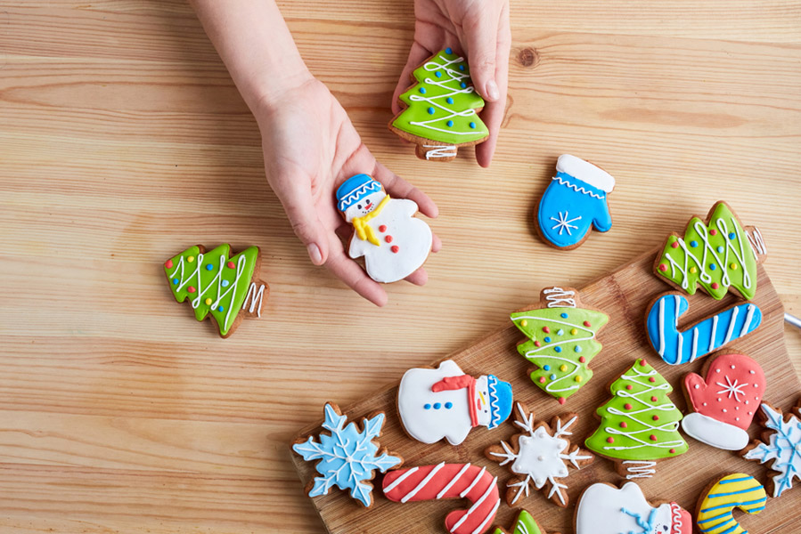 Zelf kerstkoekjes bakken: ideeën en tips - AllinMam.com - 899 x 600 jpeg 204kB